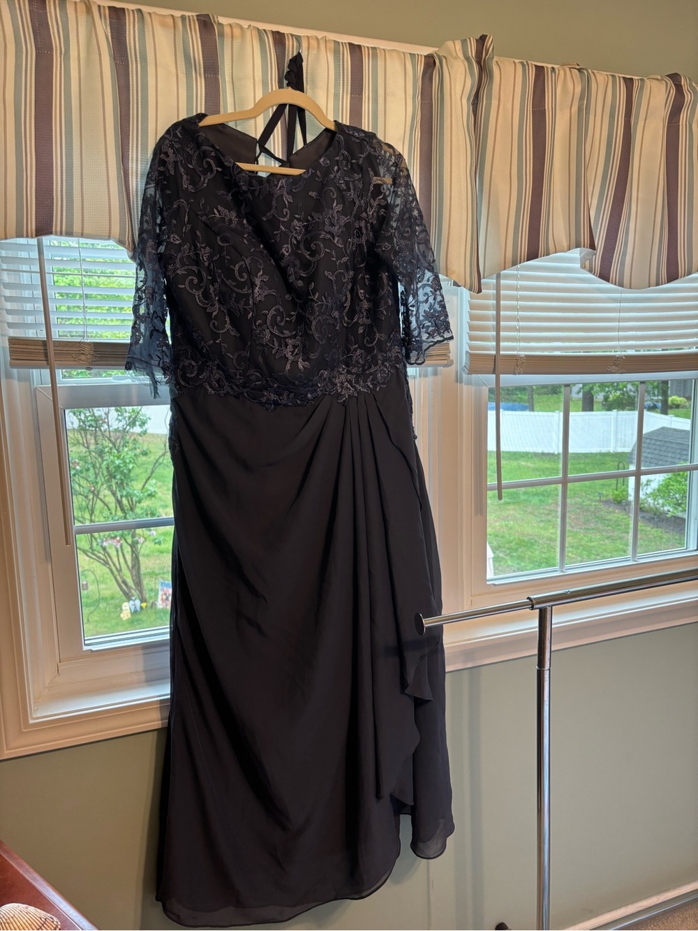 Elegant Navy Lace Midi Dress with Sheer Sleeves